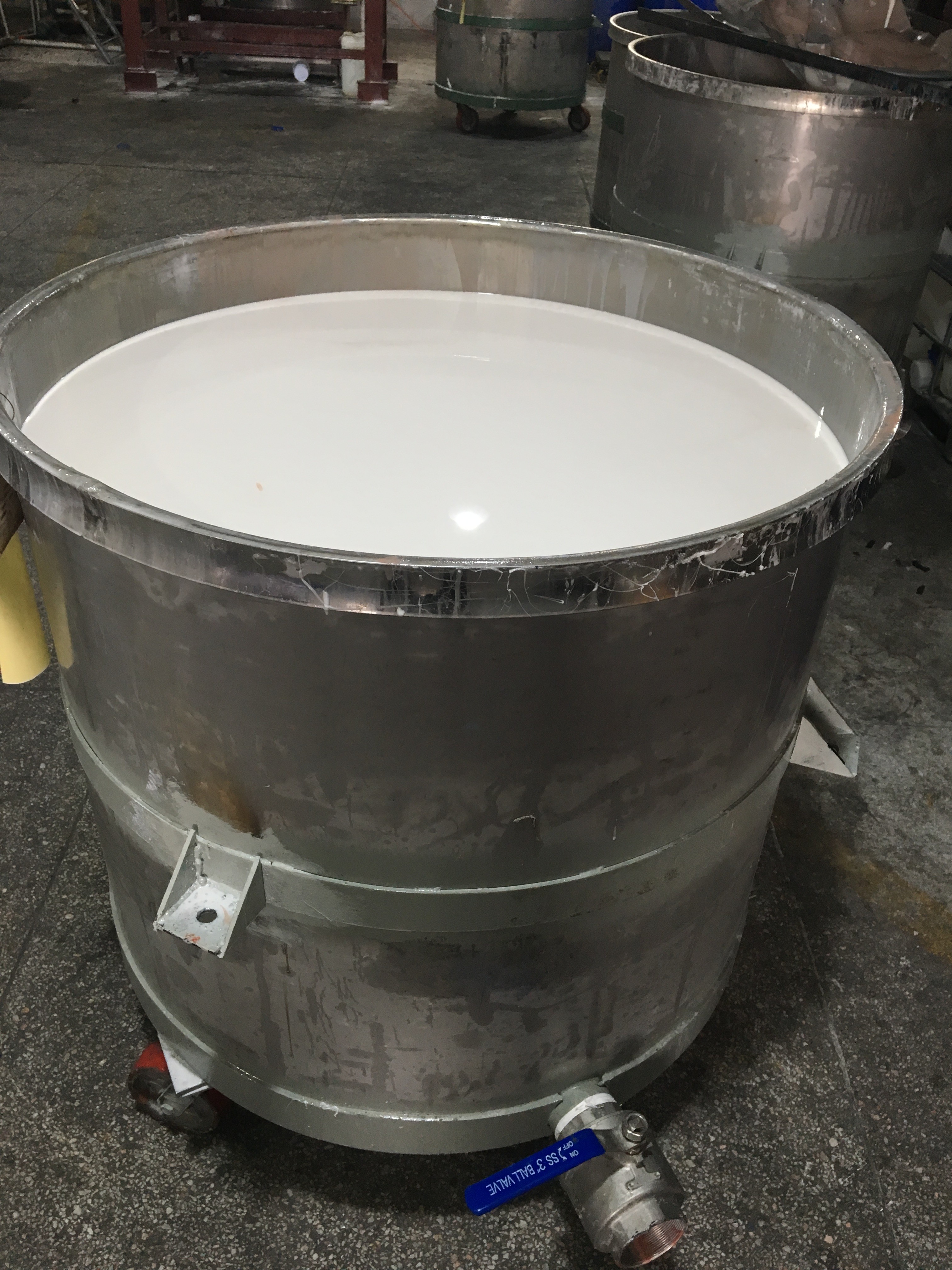 液體硅膠中的軟膠和硬膠有何優(yōu)點(diǎn) ?